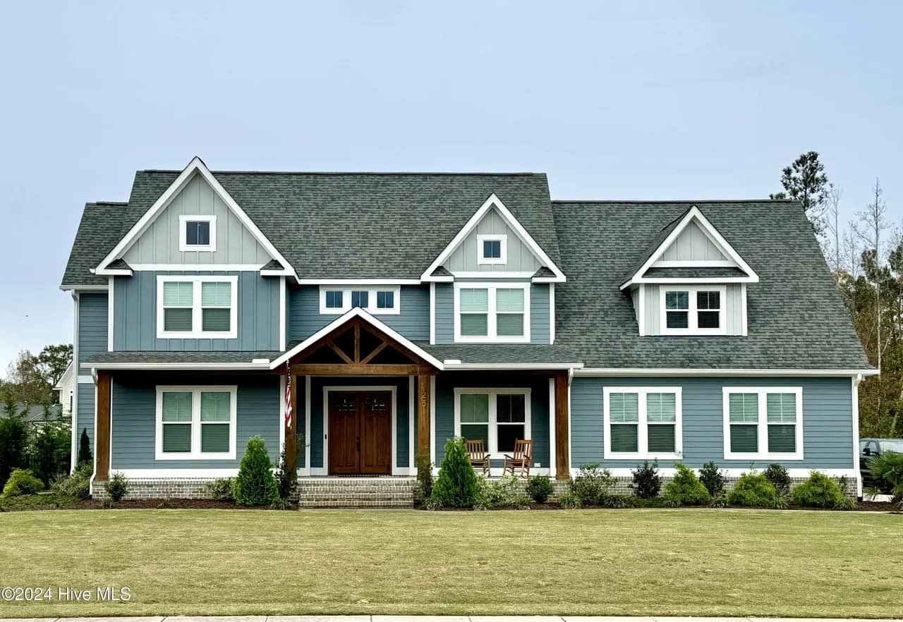 Colonnade - Front Exterior