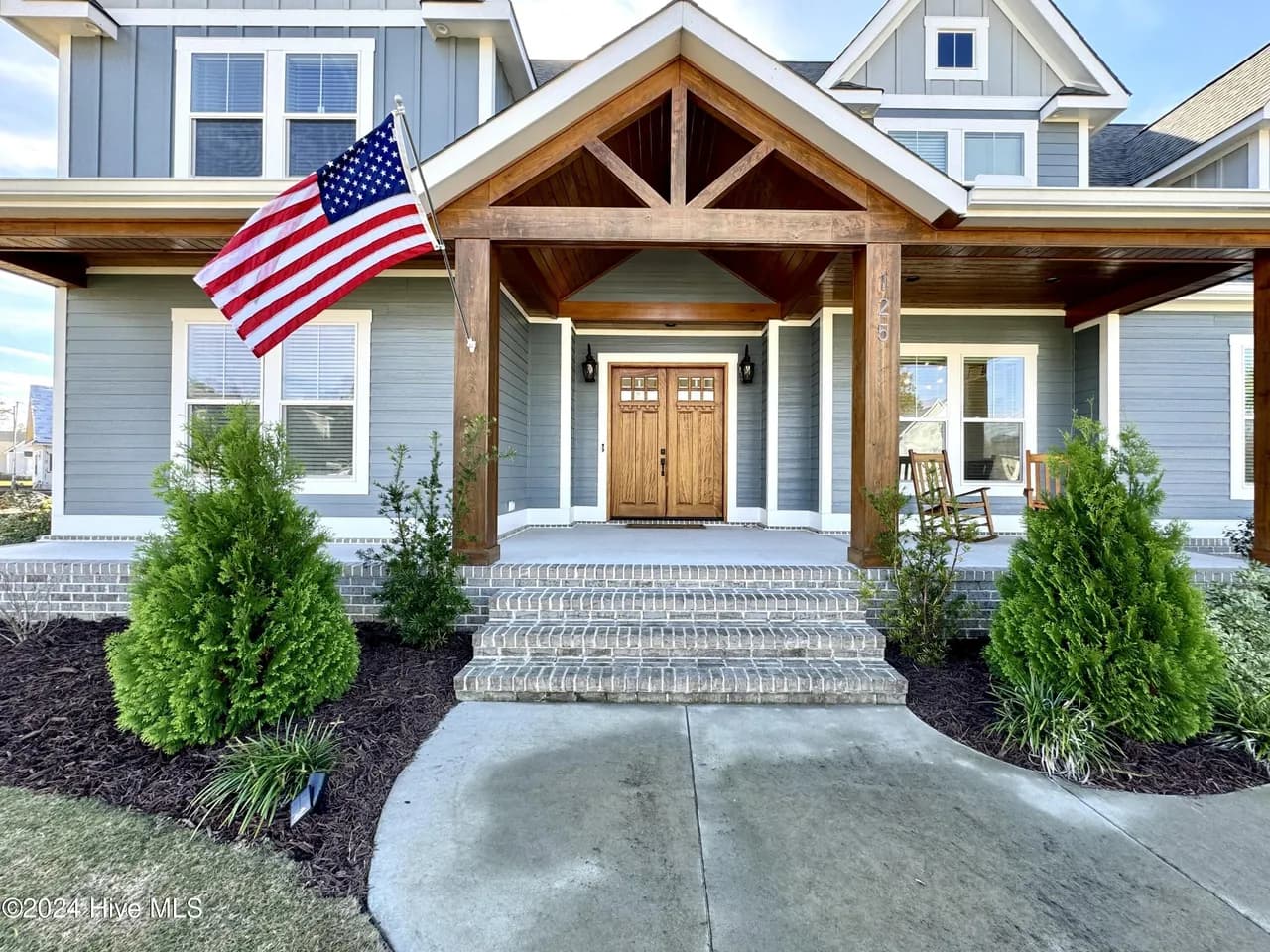 Colonnade - Covered Entry
